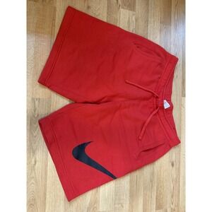 Nike Sportswear Swoosh Fleece Shorts Red Black AR3161-657 Womens Small